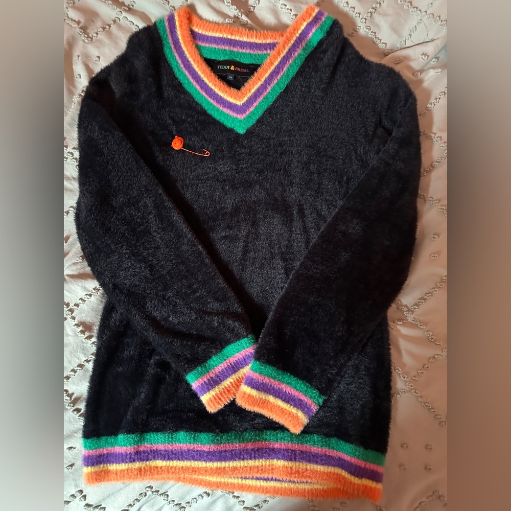 Teddy Fresh V-Neck Sweater with Multicolor Stripes